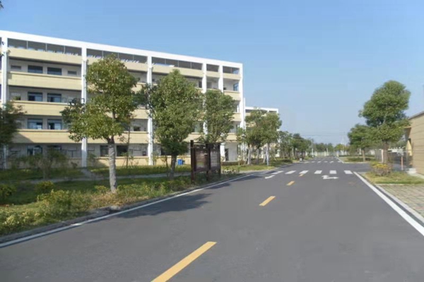 美麗的校園.jpg